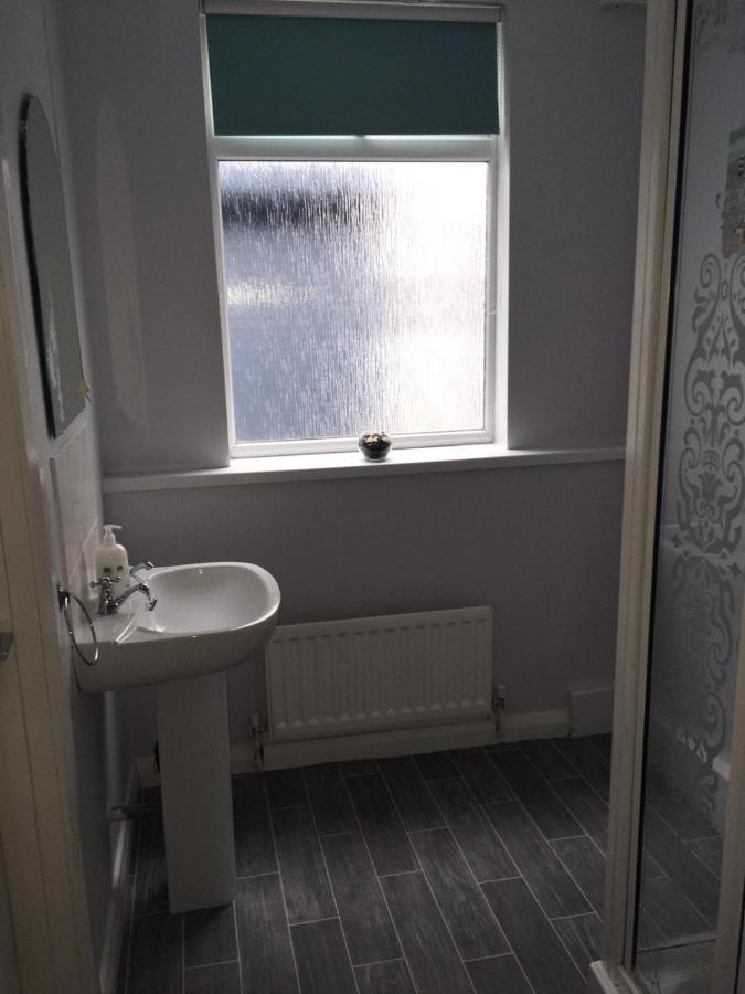 Causeway Street Holiday House Self Catering-Portrush Buitenkant foto