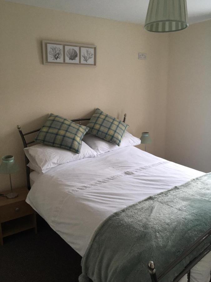Causeway Street Holiday House Self Catering-Portrush Buitenkant foto