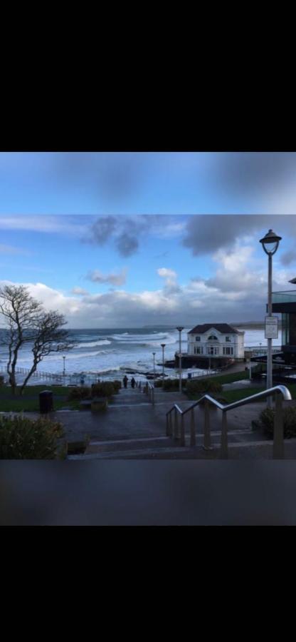 Causeway Street Holiday House Self Catering-Portrush Buitenkant foto