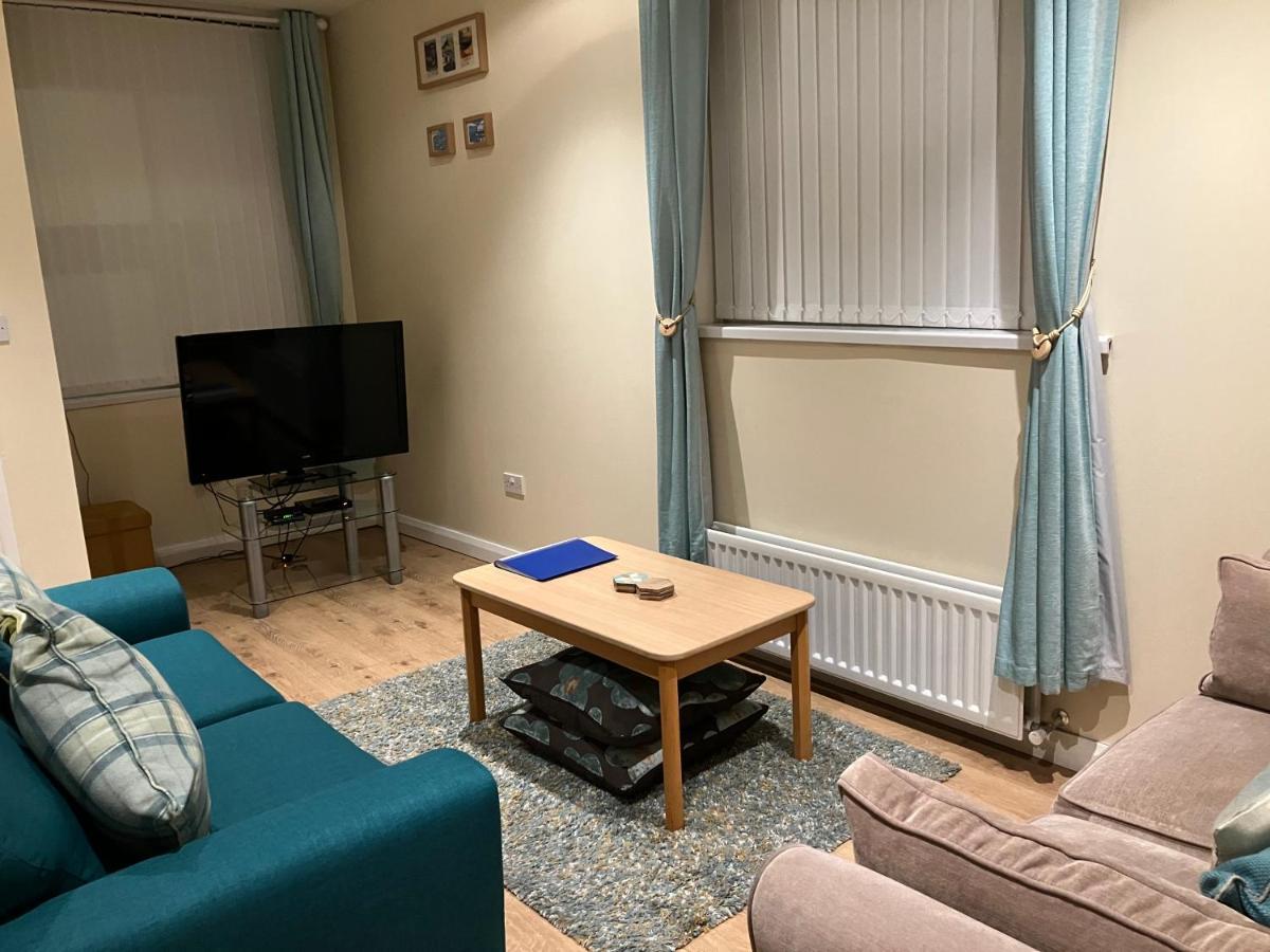 Causeway Street Holiday House Self Catering-Portrush Buitenkant foto